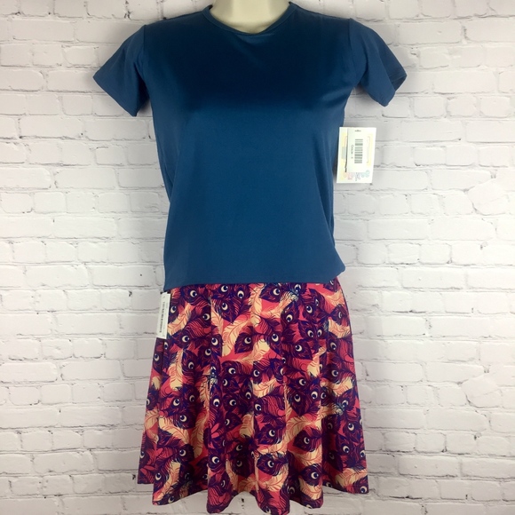 SOFT Feather print circle skirt in vibrant colors - Picture 2 of 8